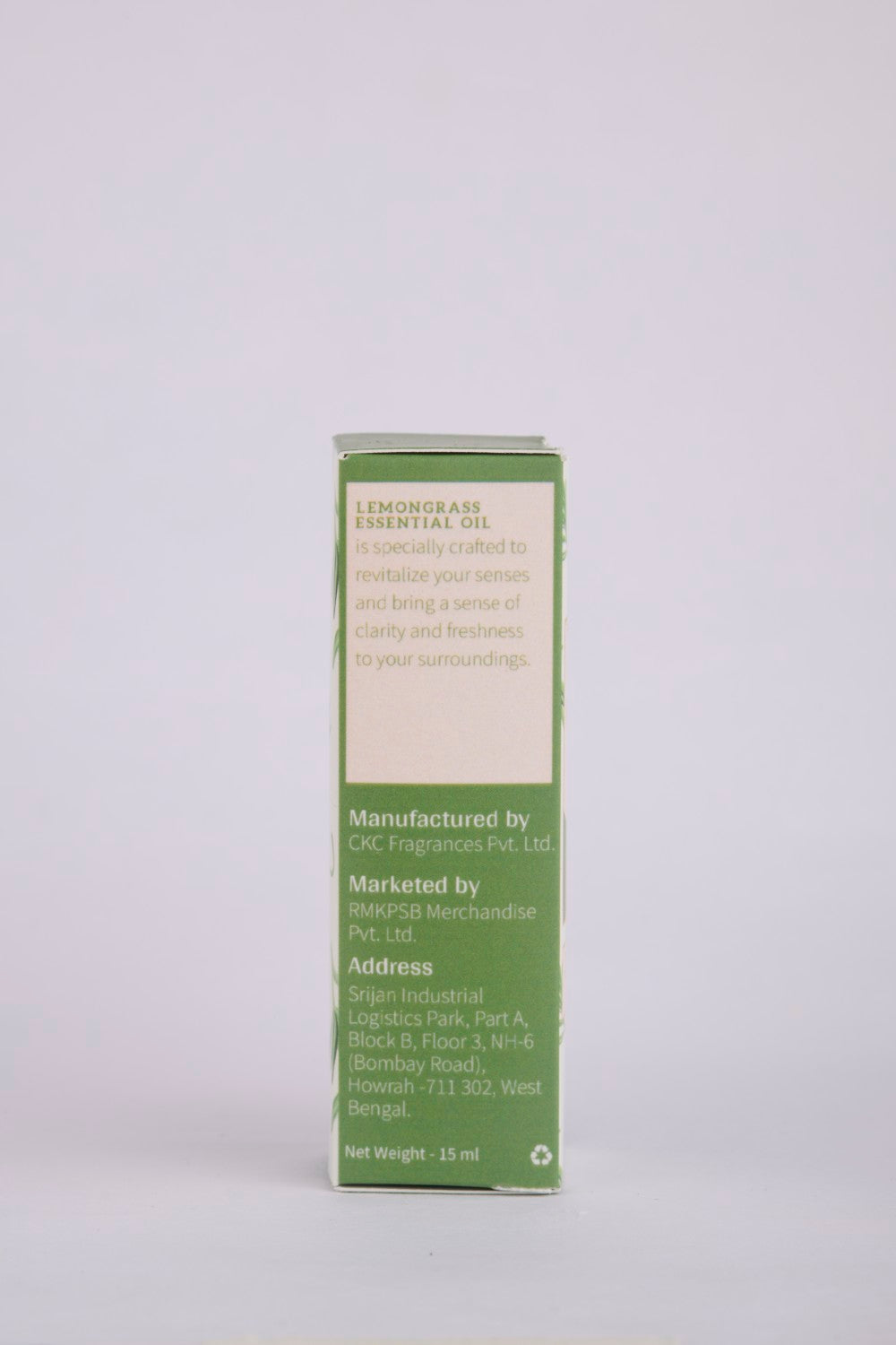 THE LEMONGRASS ESSENTIAL OIL