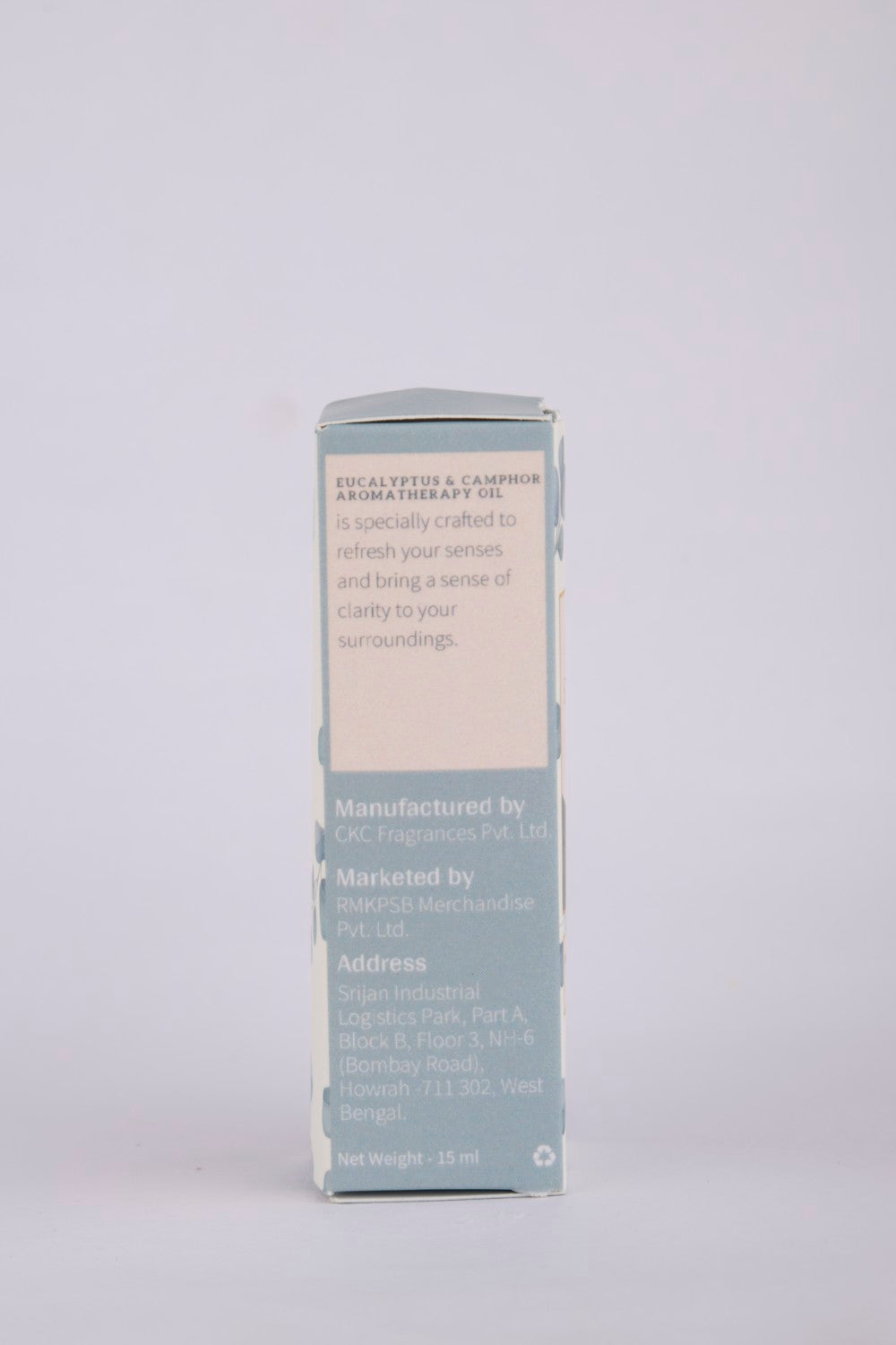 THE EUCALYPTUS & CAMPHOR AROMATHERAPY OIL