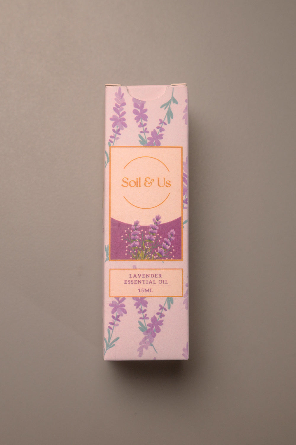 THE LAVENDER ESSENTIAL OIL